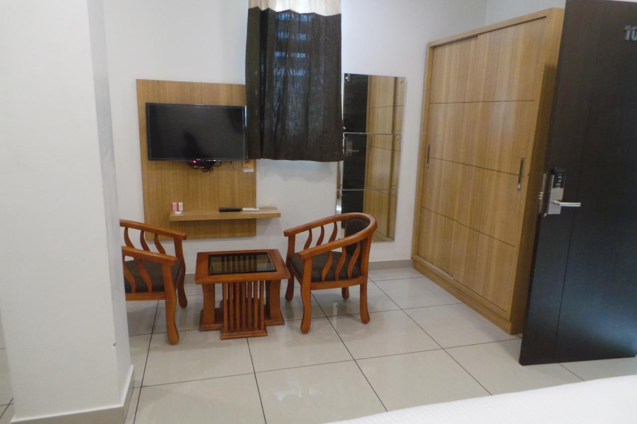 Saas Residency Hotel Kozhikode Ngoại thất bức ảnh