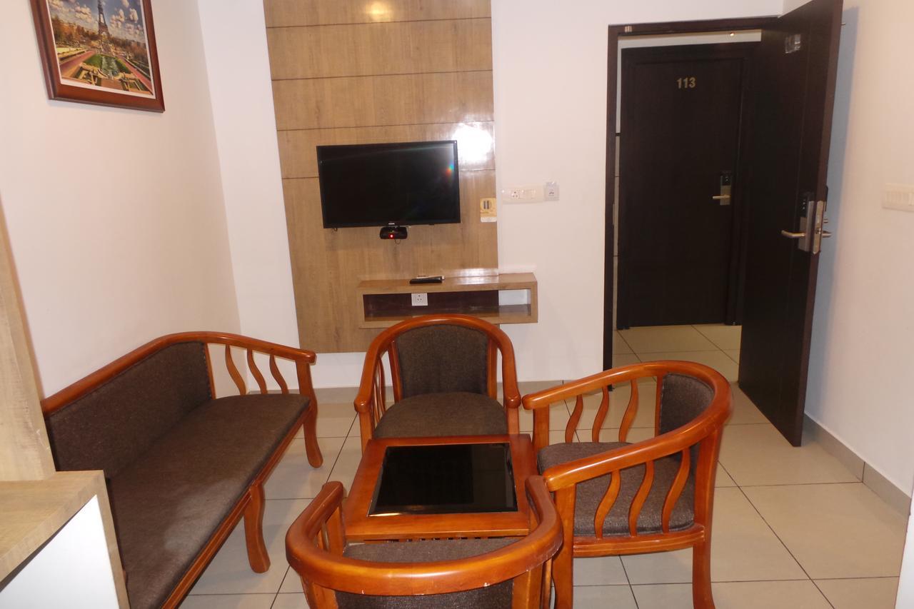 Saas Residency Hotel Kozhikode Ngoại thất bức ảnh