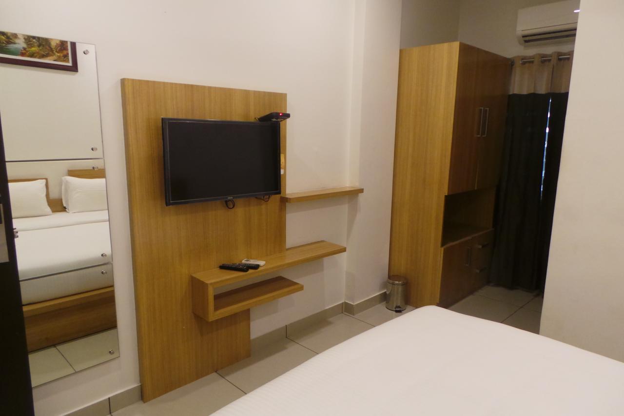 Saas Residency Hotel Kozhikode Ngoại thất bức ảnh