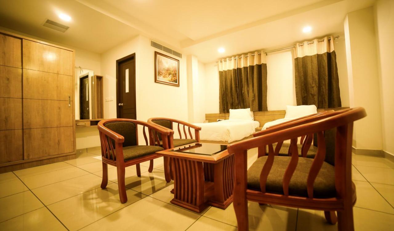 Saas Residency Hotel Kozhikode Ngoại thất bức ảnh