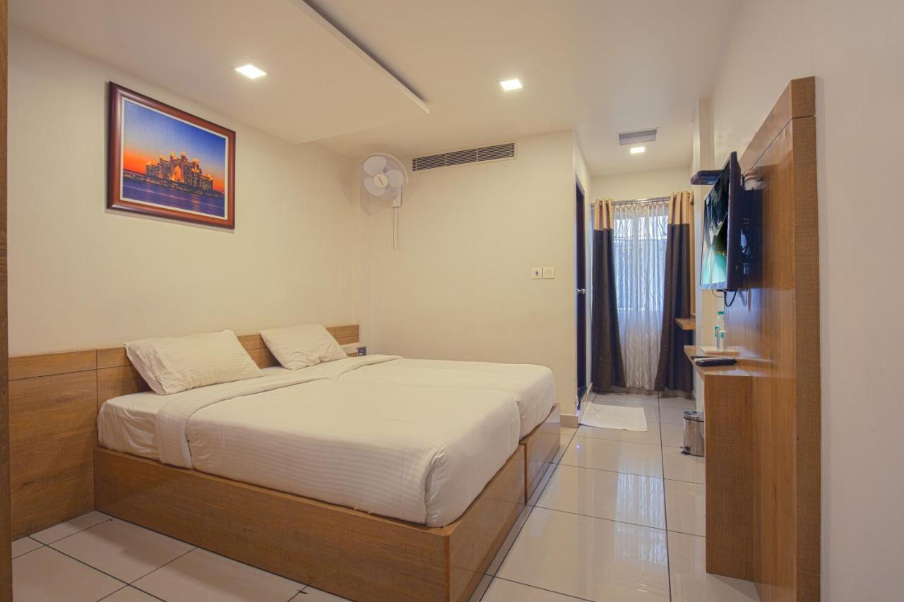 Saas Residency Hotel Kozhikode Ngoại thất bức ảnh